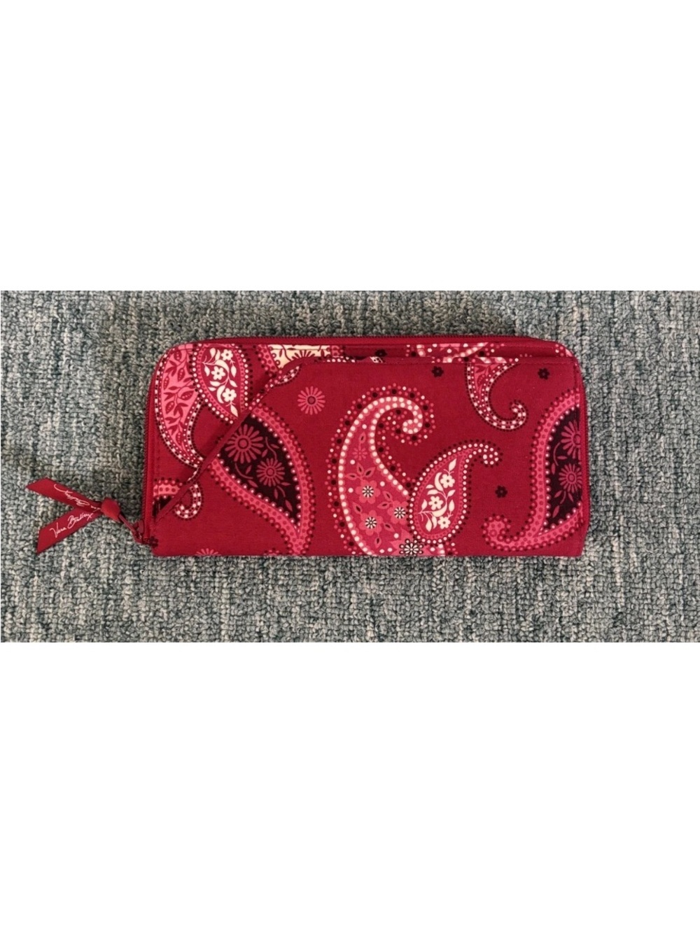 Vera Bradley Large Zip Travel Organizer Wallet Passport Mesa Red Paisley
